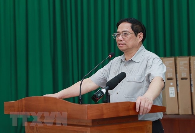 越南政府总理范明正莅临槟椥省调研