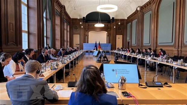 越南—德国经济合作混合委员会第二次会议在德国举行