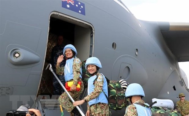 邓黄江大使：越南妇女为维护国家和世界和平做出巨大贡献