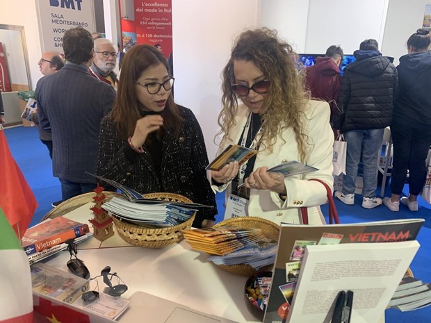 越南首次参加意大利地中海旅游交流会