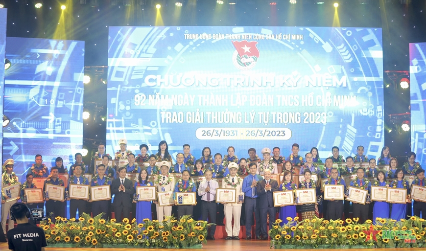 100名优秀青年团员荣获2023年“李自仲奖”