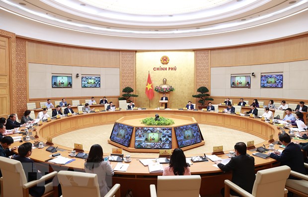 范明正总理主持政府与各地方视频会议和政府3月份例行会议