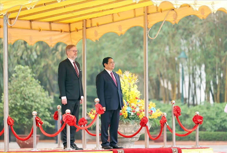 进一步深化越南与捷克的传统友好关系