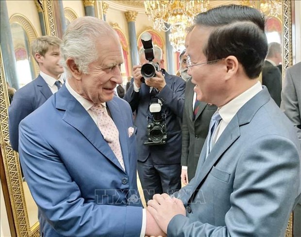 越南国家主席武文赏出席英国国王查尔斯三世加冕仪式