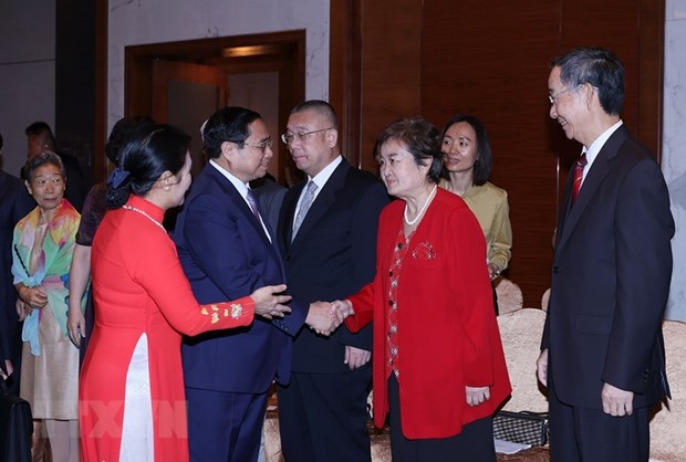 范明正总理与中国友好人士举行见面会