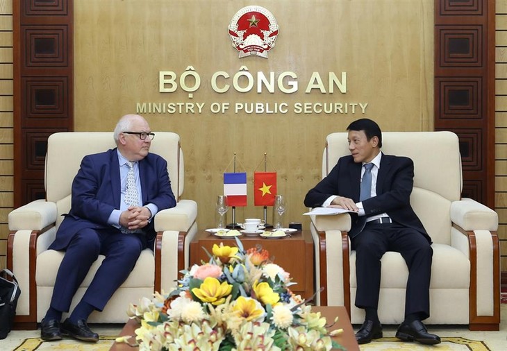 越南一向尊重人民的宗教信仰自由