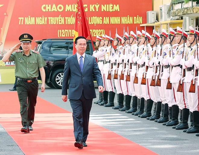 国家主席武文赏：建设强大的内部政治安全力量