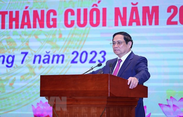 政府总理范明正出席越南国家银行2023年下半年工作任务部署会议