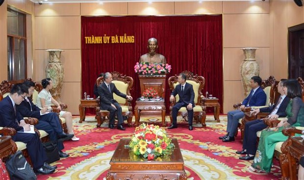 岘港市促进与中国各地的经贸、旅游合作