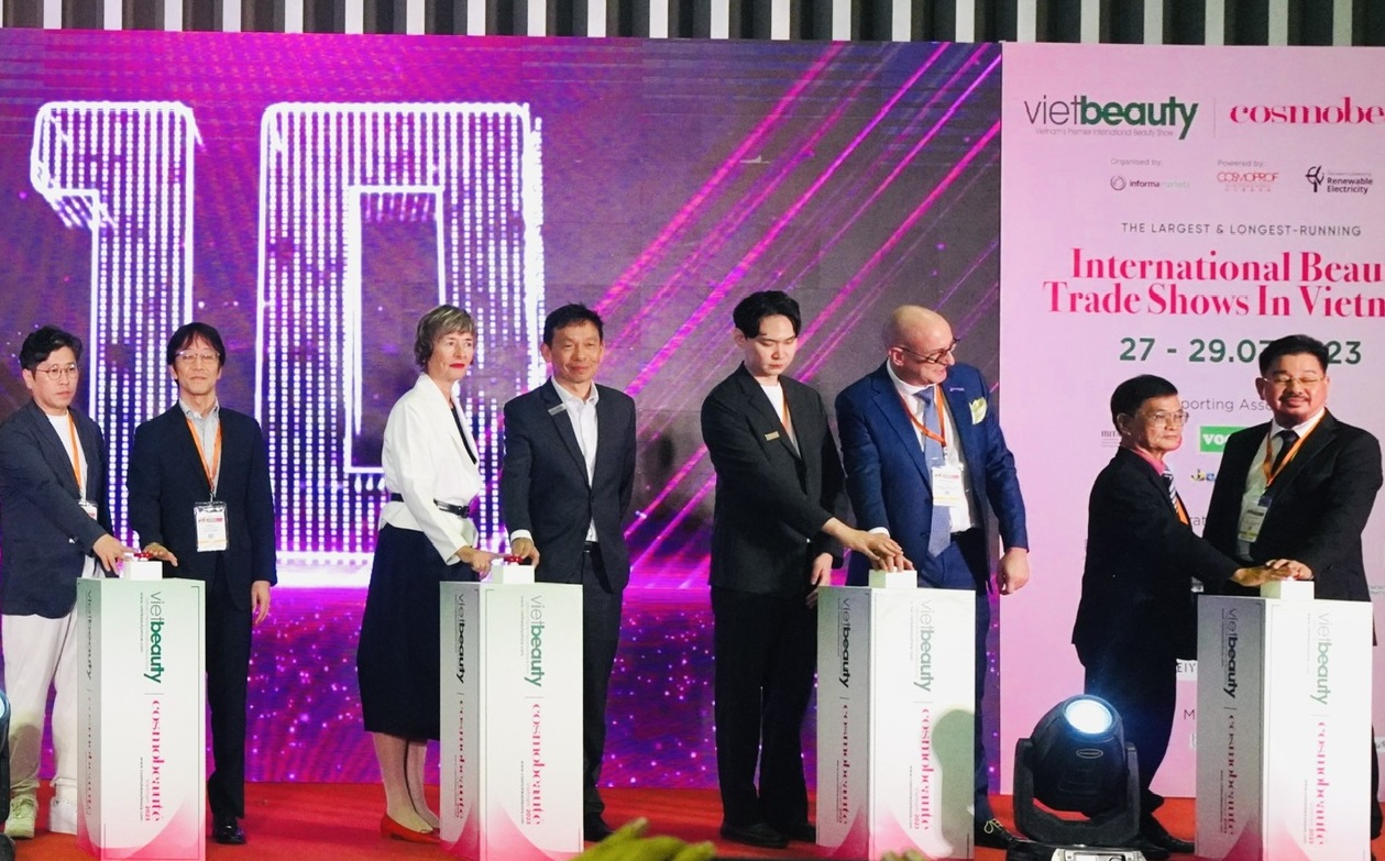 1000个国内外品牌在越南专业美容展汇聚一堂