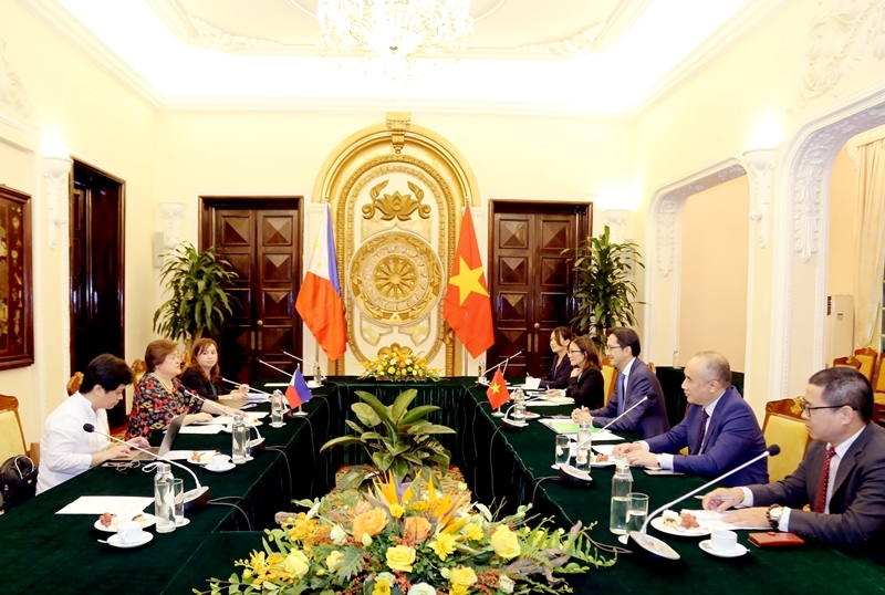 越南与菲律宾第一次政治磋商在河内举行
