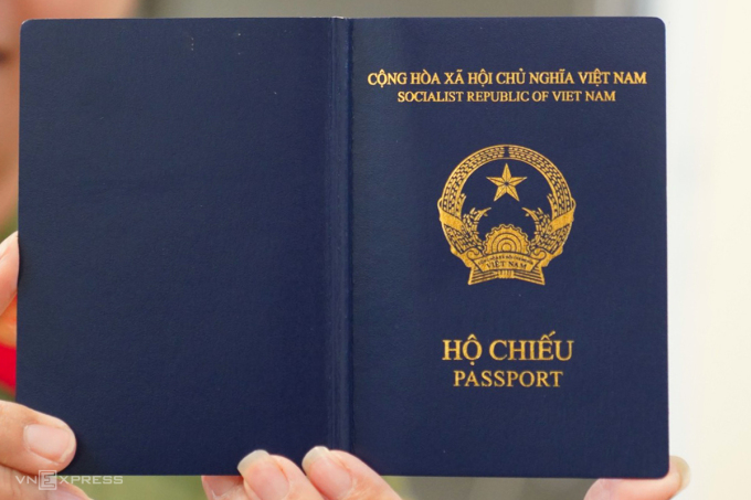 越南将从8月15日起通过简化流程签发新版护照