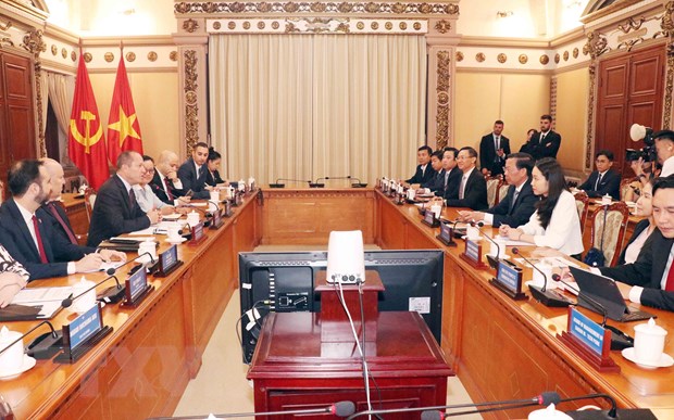 以色列愿协助越南建立创新创业扶助中心