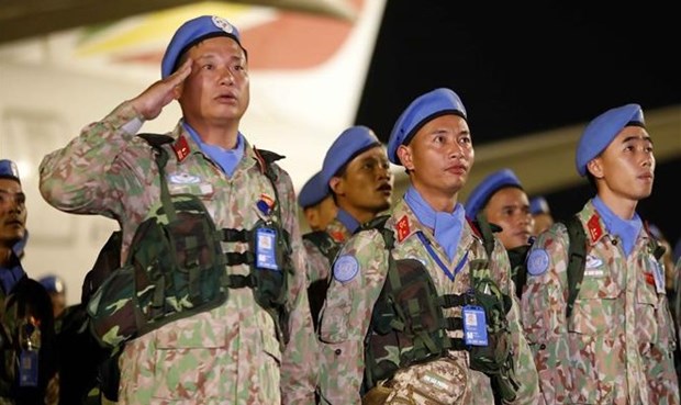 越南1号工兵队出色完成任务而凯旋