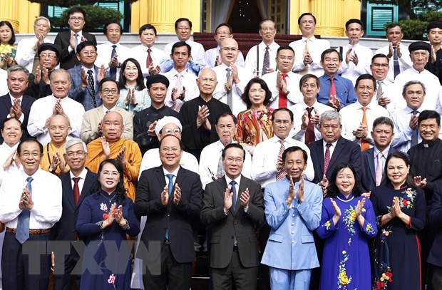 武文赏主席会见胡志明市各宗教神职人员及知识分子代表