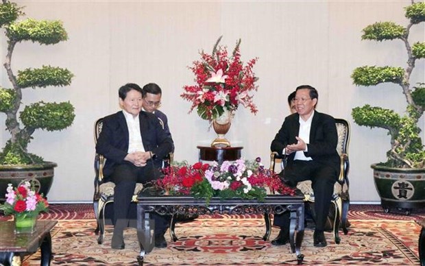 胡志明市希望与中国各地加强党建领域的合作