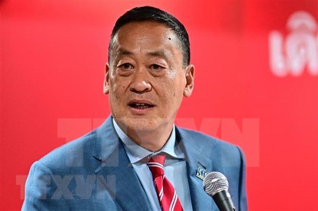越南政府总理范明正向泰国总理致贺电