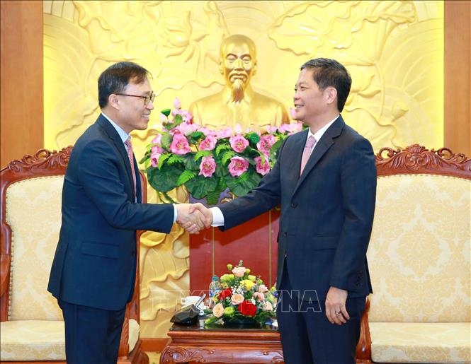 越南一向将韩国视为重要的长期战略伙伴