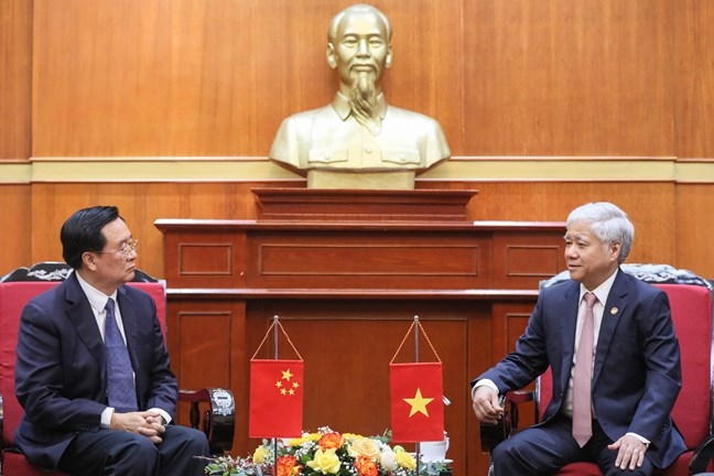 促进越南祖国阵线与中国政协的关系