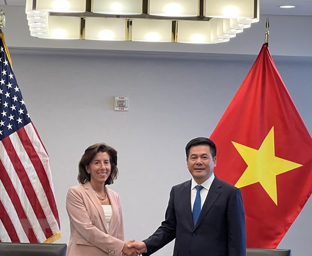 建议美国早日承认越南市场经济地位