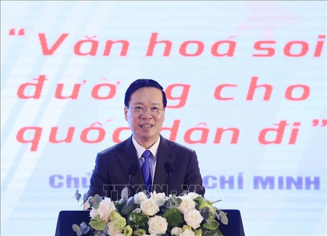 越南国家主席武文赏出席第一次老年作家代表会议