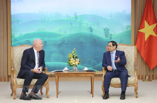 越南政府总理范明正会见英国太古集团董事长