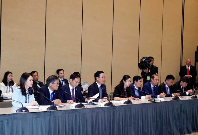 国家主席武文赏会见美国–APEC企业联盟领导和众多美国大型企业代表