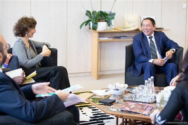 越南承诺与联合国教科文组织共同倡导可持续发展文化