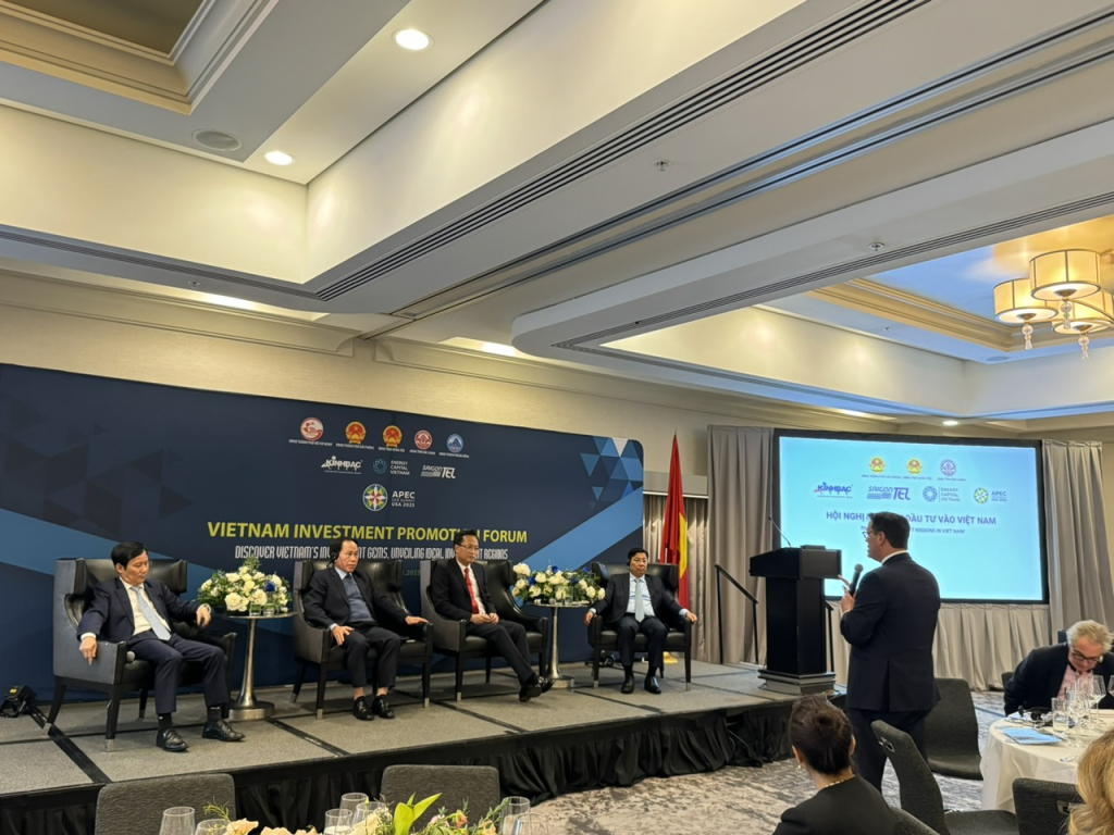 进一步加强兴安省与美国企业之间的投资合作力度