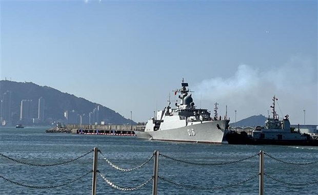 越南海军016光忠号舰对中国香港进行友好访问