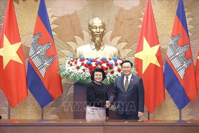 柬埔寨王国国会主席昆索达莉圆满结束对越南的正式访问