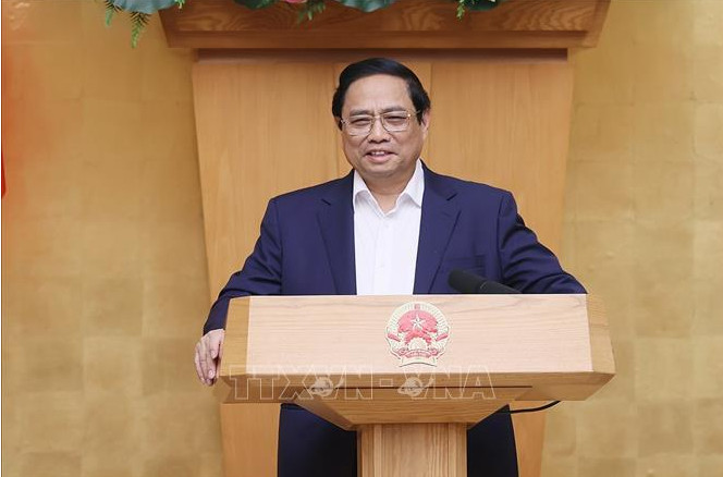 范明正总理主持政府11月份例会