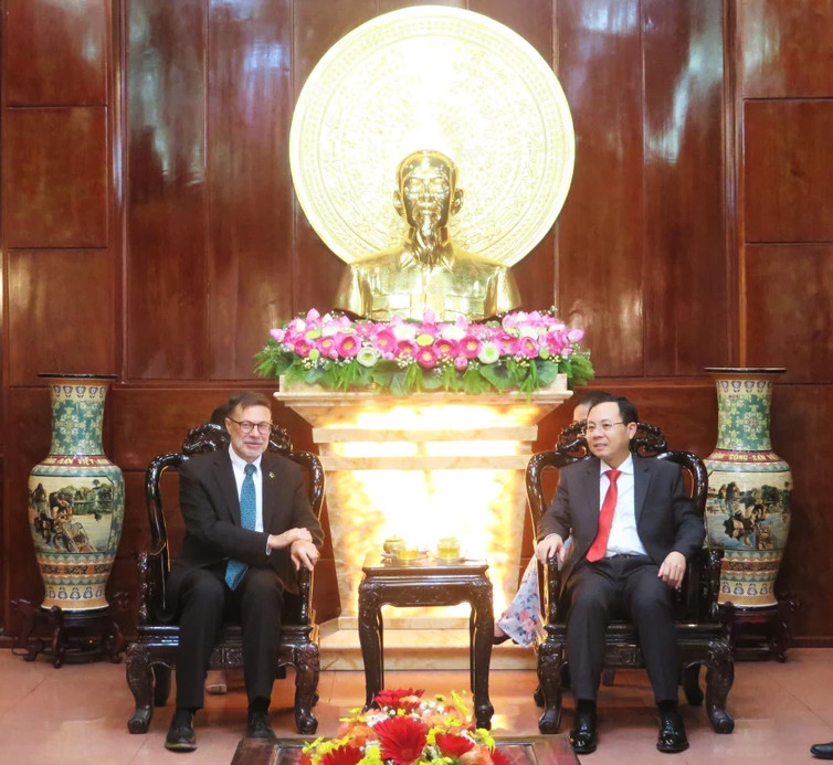 芹苴市加强与澳大利亚企业的贸易和投资合作