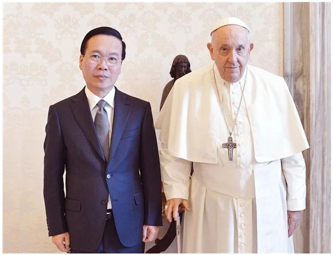 越南与梵蒂冈外交关系的历史性时刻