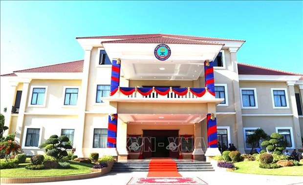 越南国防部援建的柬埔寨退伍军人协会总部大楼竣工启用