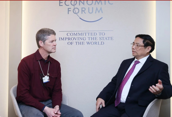 世界经济论坛第54届年会：越南政府总理会见全球龙头企业代表