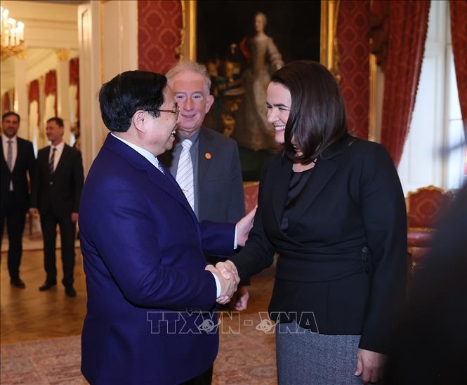 越南政府总理范明正会见匈牙利总统诺瓦克·卡塔琳