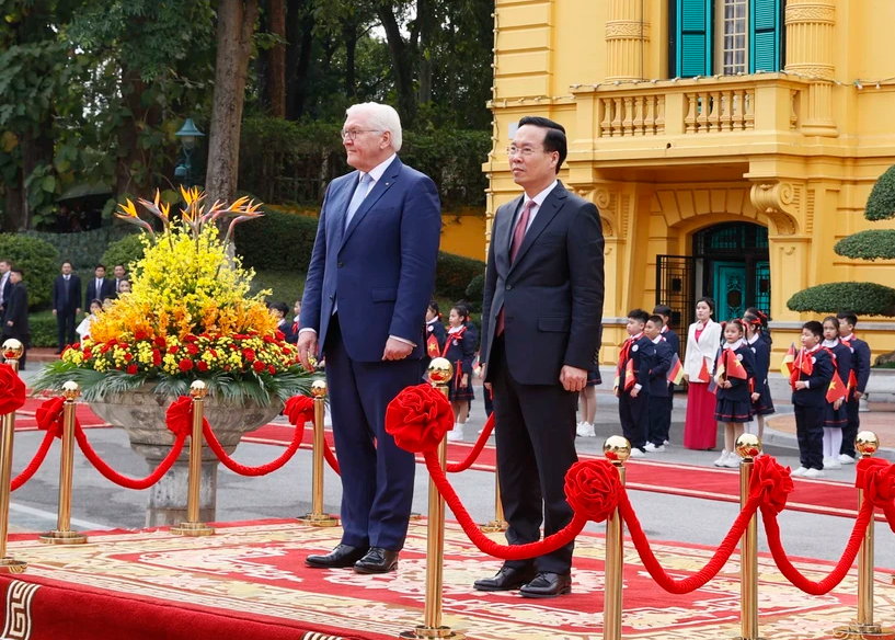 越南国家主席武文赏举行隆重仪式 欢迎德国总统施泰因迈尔访问越南