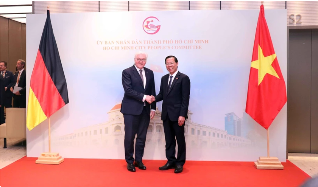 胡志明市领导会见德国总统施泰因迈尔