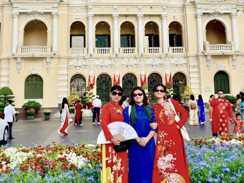 2024年春节期间越南多地接待游客量大幅增长