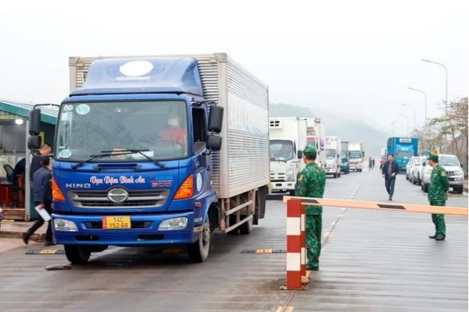 越南北部边界口岸全部恢复正常通关