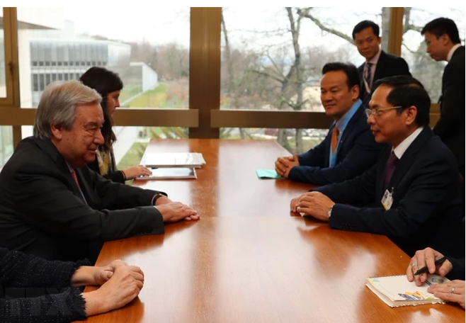 越南外交部长裴青山：建议联合国继续支持并陪伴越南促进国家发展