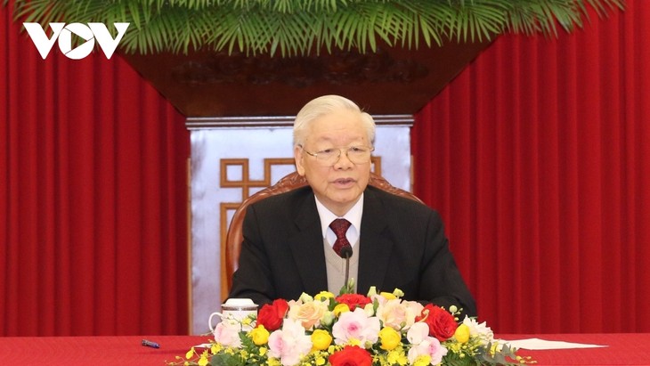 越共中央总书记阮富仲向柬埔寨人民党主席洪森致贺信