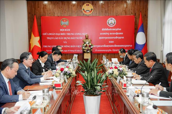 越老两国农民协会交流和分享经验