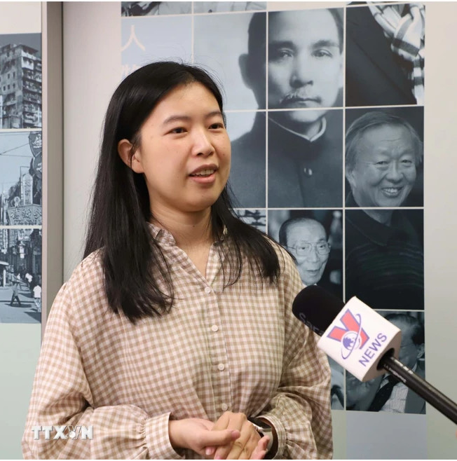 外国历史学家眼中的胡志明主席印记