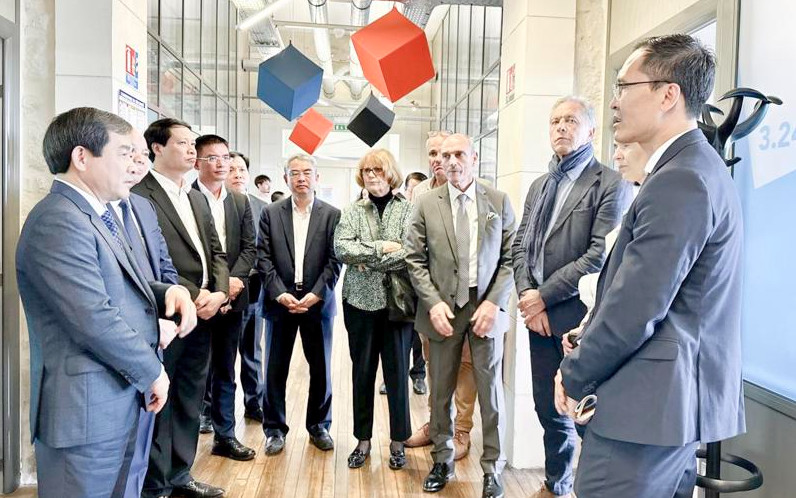 太平省在法国展开贸促活动