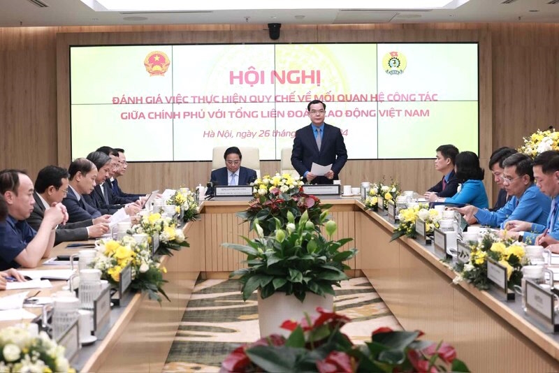 政府与劳动总联合会之间的协调工作为整个国家的整体成功做出贡献