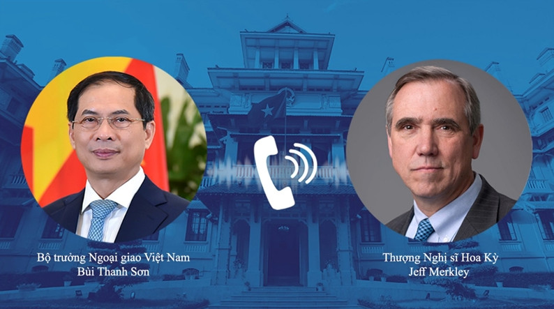 继续紧密配合展开越南和美国的各项合作内容