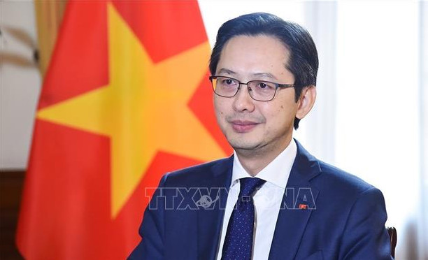 越南出席在万象召开的东盟高官会