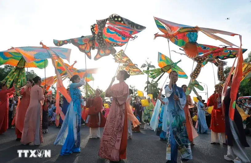 2024 年顺化国际艺术文化周：世界各地艺术家汇聚之地